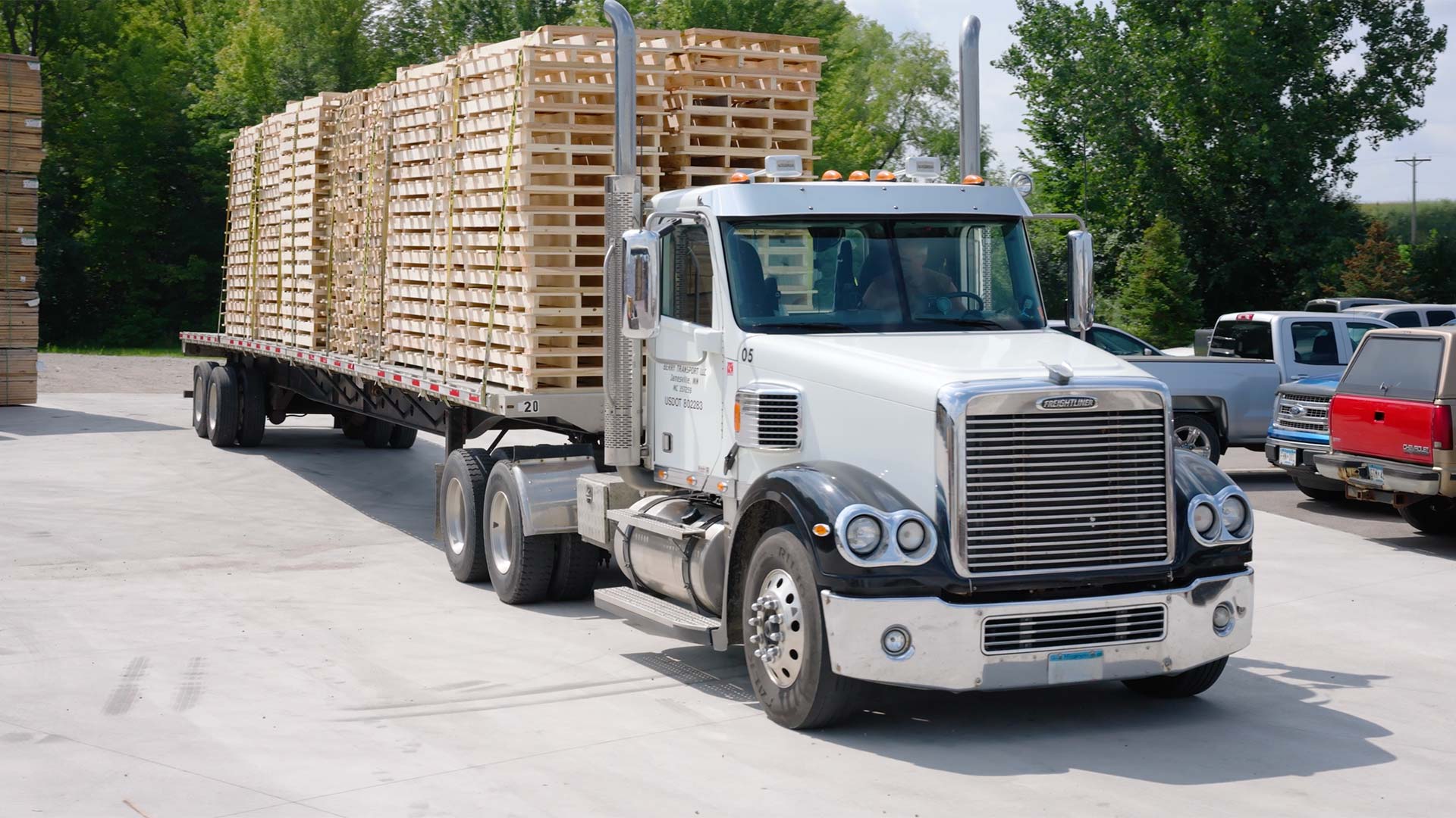 Semi Truck Hauling A Order Of Custom Pallets